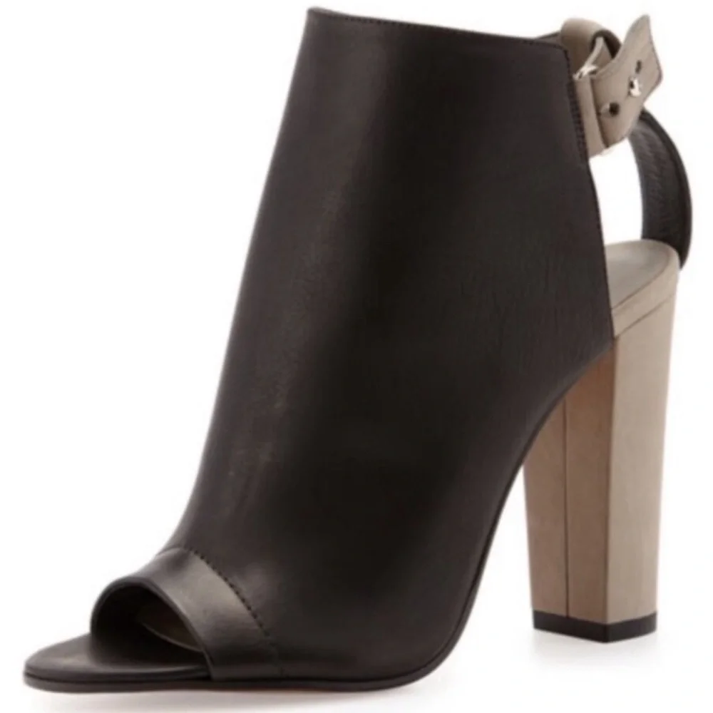 Vince Addison Peep Toe Black Leather Bootie | 8
